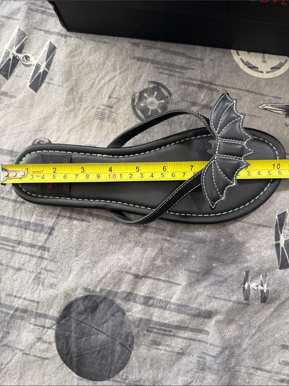 STRANGECVLT BATTY BETTY BAT SANDAL SZ 9 - Picture 6 of 9